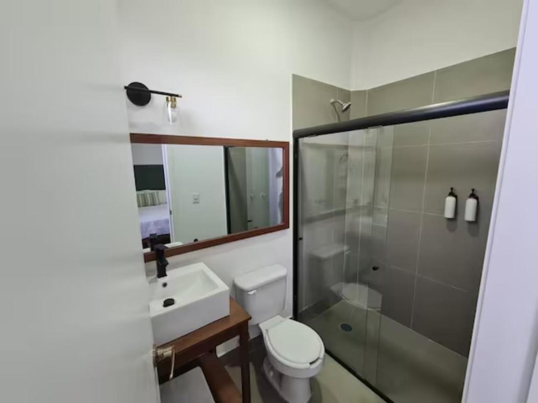 瓜达拉哈拉Urban Justo Sierra公寓式酒店 外观 照片